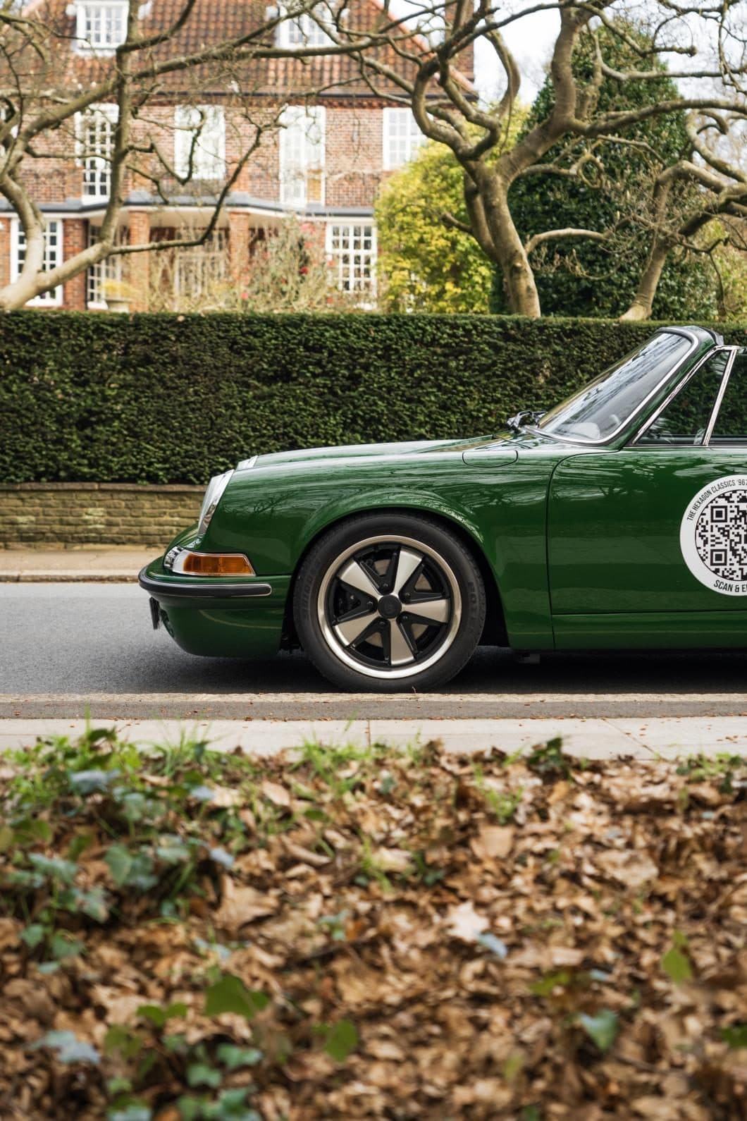 Project 967 door roundel